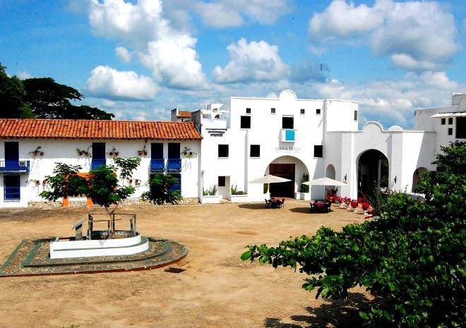 Hotel aldea plaza