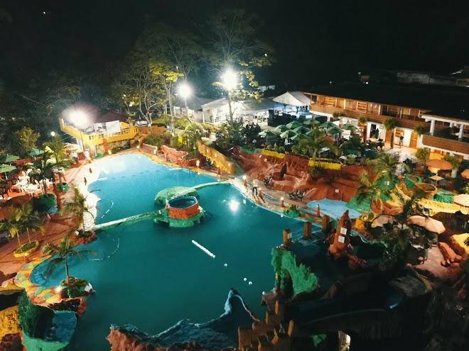 Hotel Club Paradise Image