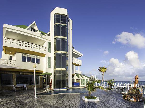 Hotel lord pierre