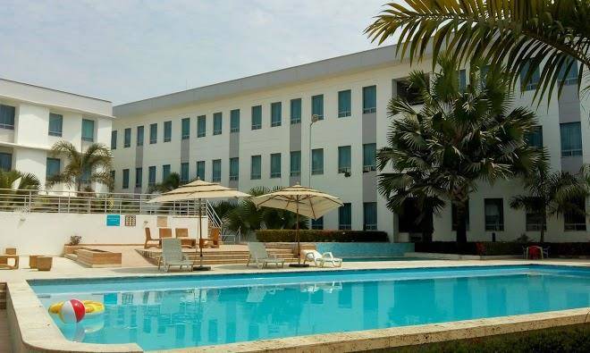 Hotel las olas mamonal