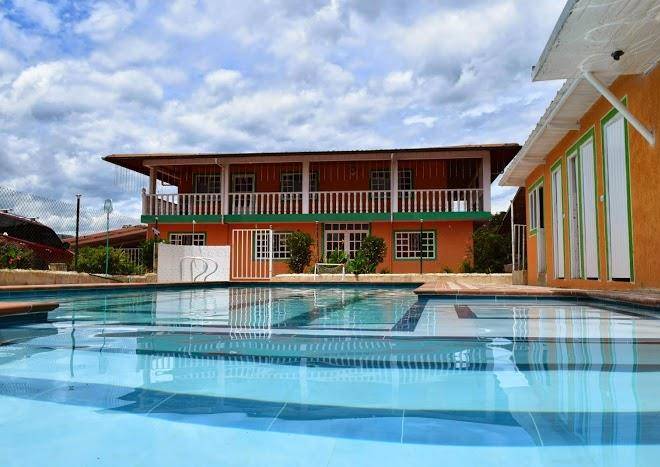 Cabana el jardin salon de eventos moniquira
