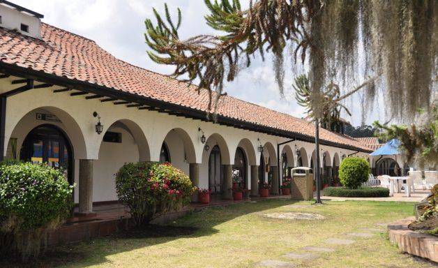 Hotel lanceros