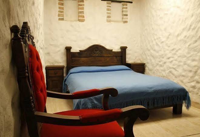 Hotel colonial santa elena