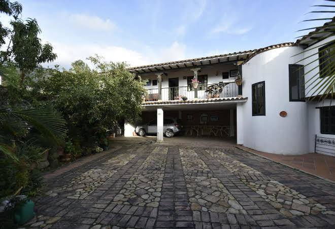 La fuente hospederia
