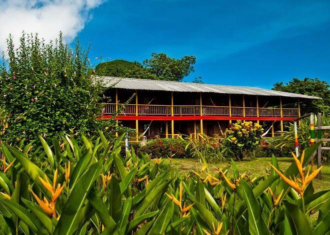 Playa de oro lodge bahia solano