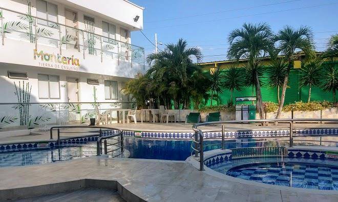 Hotel calarca club