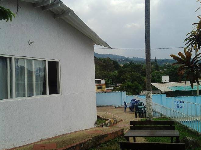 Hotel piscina la baranda
