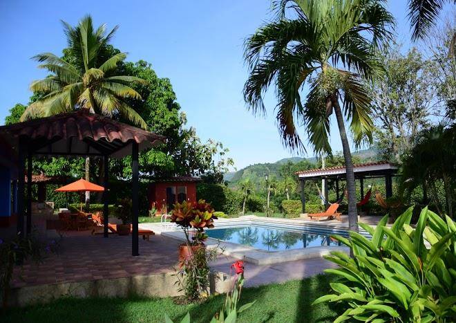 Manati finca