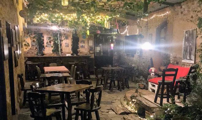 Cinco Tierras Hotel Pizzeria Image