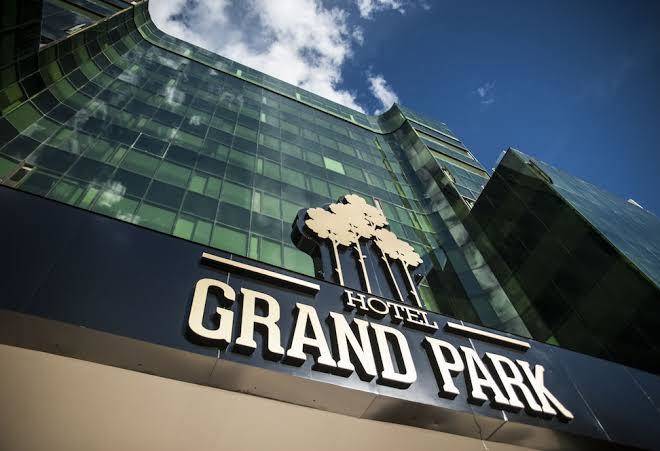 Hotel grand park