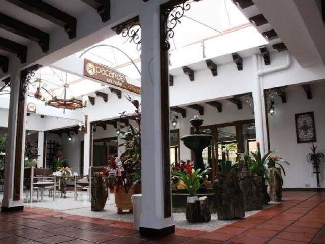 Hotel pacande