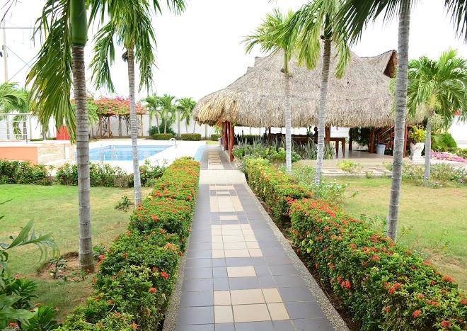 Hotel emerawaa