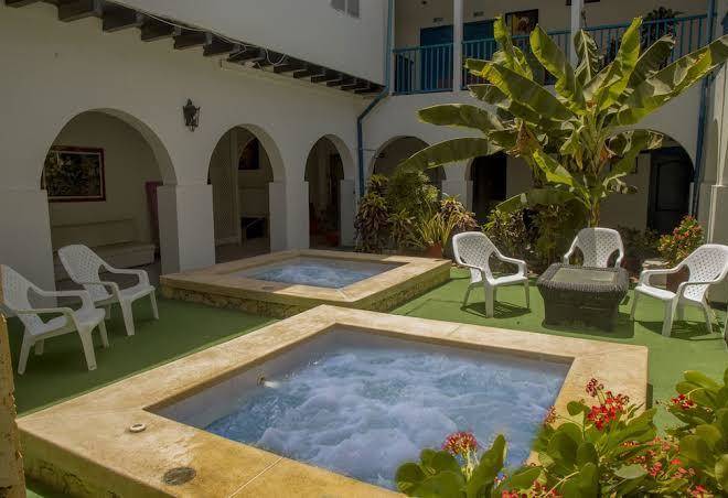 Hotel la ballena azul