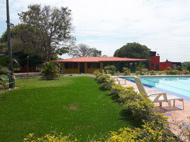 El rodeo de la laguna