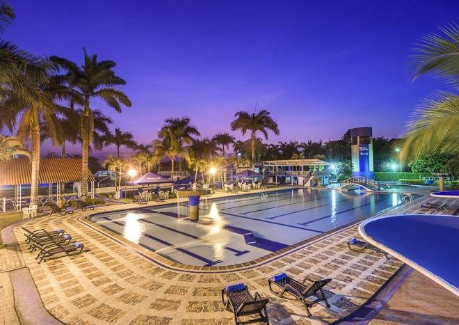 Hotel y centro vacacional sunrise
