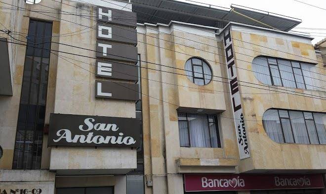 Hotel San Antonio Image