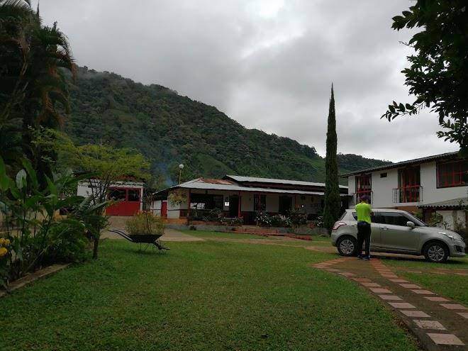 Hotel y cafe el gran mirador