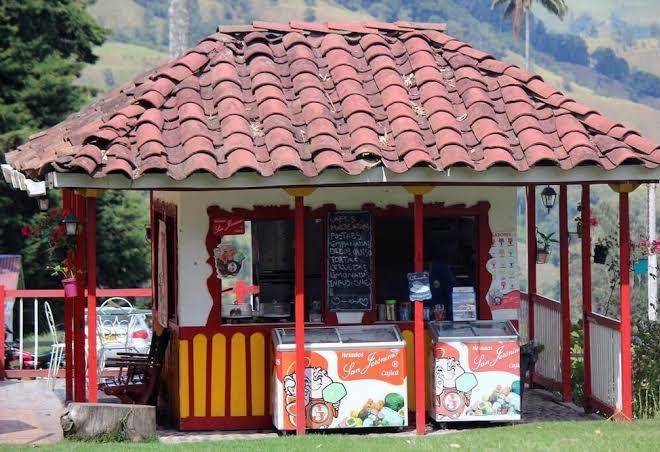Refugios nidos del condor cocora