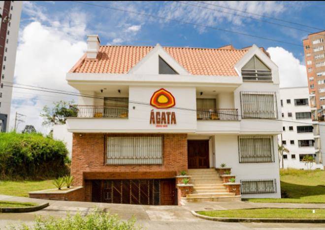 Hotel agata lh pinares alto pereira