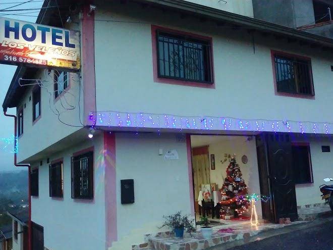Hotel los velenos