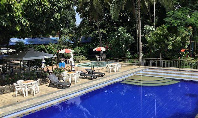 Hotel las acacias
