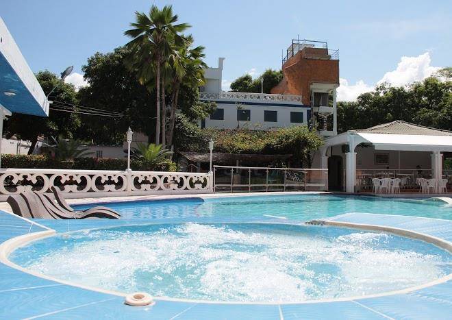 Hotel Y Discoteca El Bosque Image