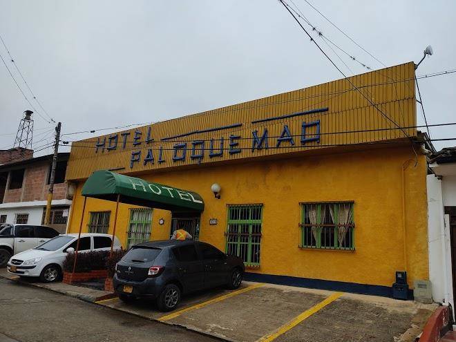 Hotel palo quemao