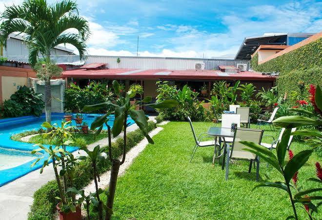 Berlor airport inn