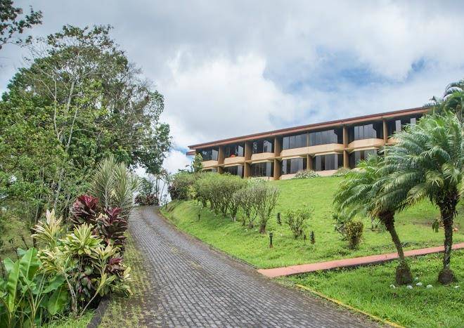 Hotel Arenal Experience Image