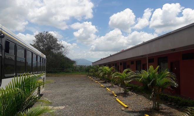 Hotel wilson aeropuerto upala