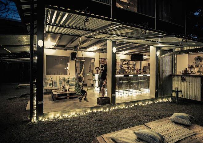 La negra surf hotel & soda