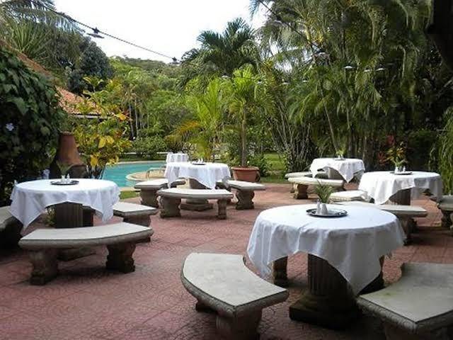 Hotel bula bula playa grande