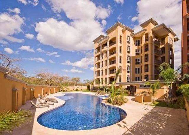 Peninsula resort