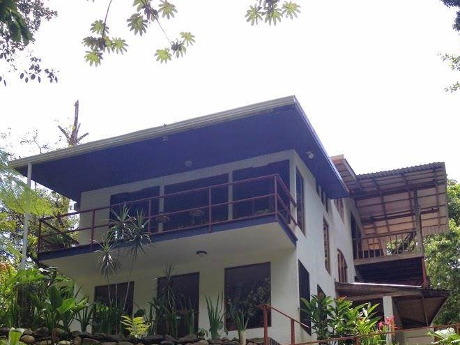 Agua inn