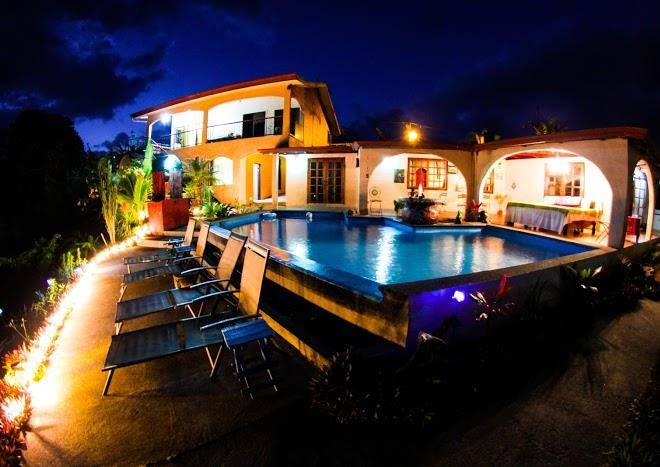 Toad hall hotel arenal