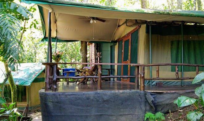 Pozo azul tent suites