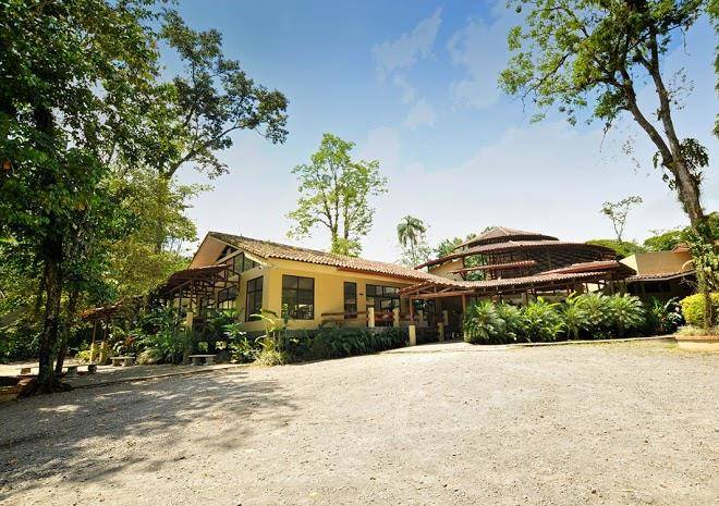 Pachira lodge