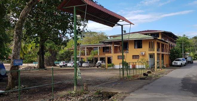 Cahuita National Park Hotel And Restaurant Image