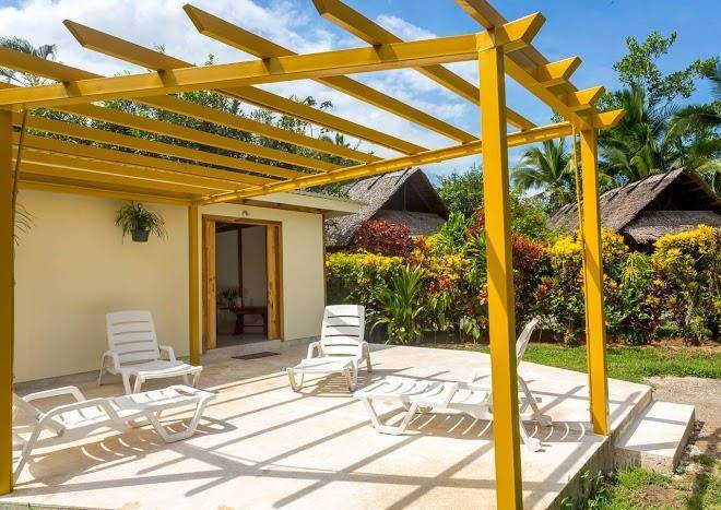 Coco loco lodge hotel bungalows