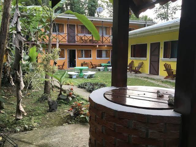 Las casitas de playa negra