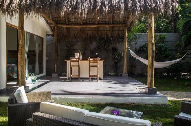 Banana beach bungalows