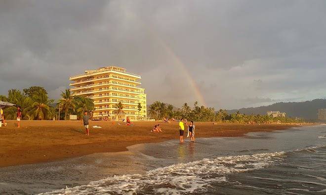 Clarita's beach