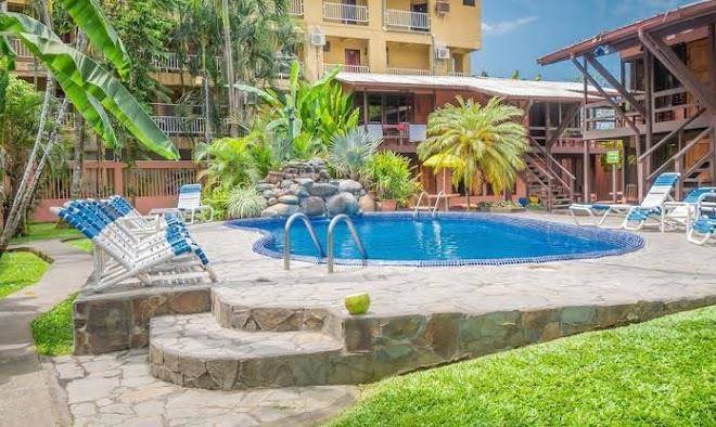 Hotel los ranchos