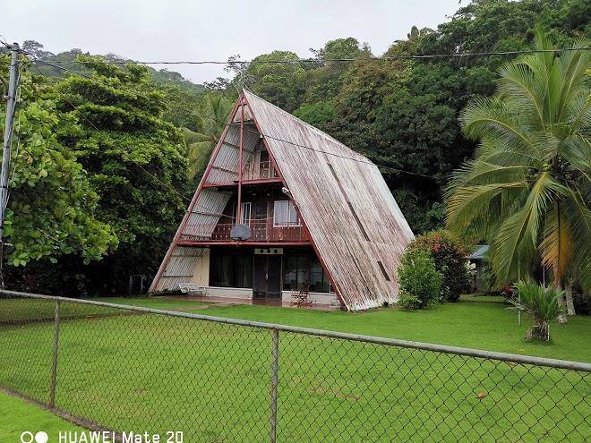 Hotel golfito