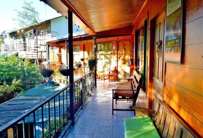 Cabinas El Pueblo B&b Image