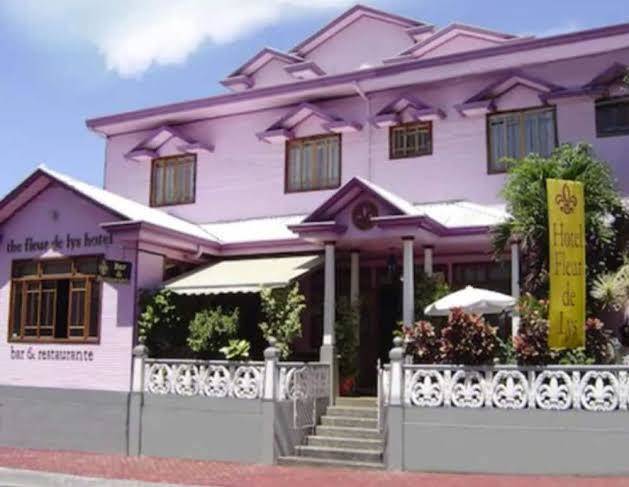 Fleur de lys hotel