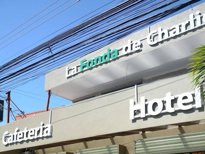 Hotel y restaurante la fonda de charlie