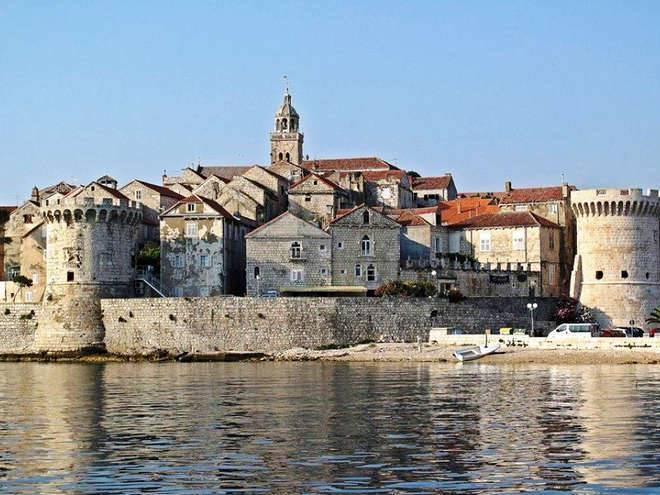 The Fabris Luxury Inn Image