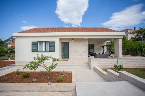 Holiday home malo more