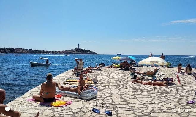 Porton Biondi Beach Image